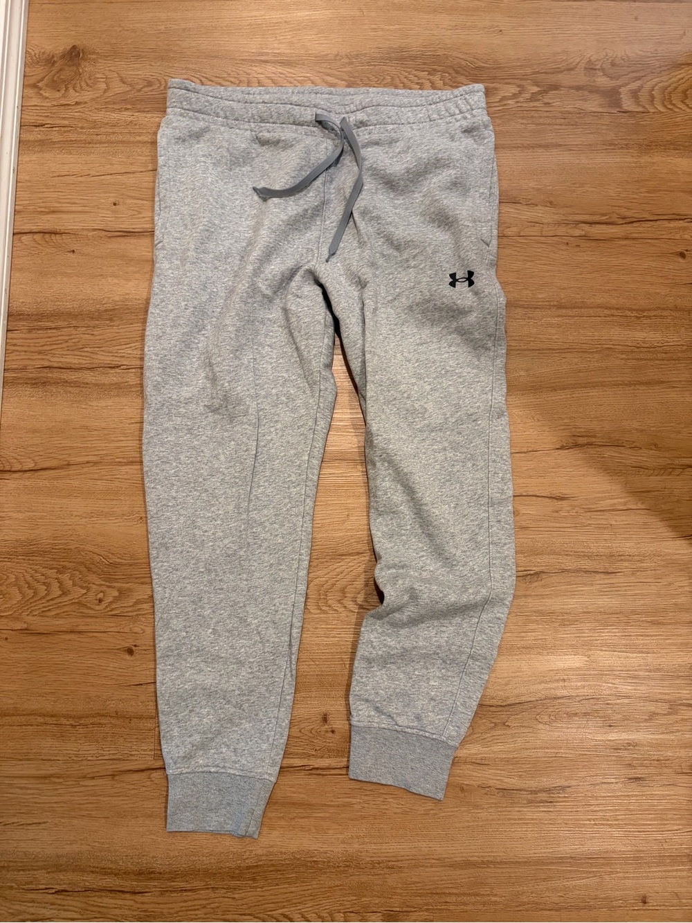 Under Armour Mens Light Gray Jogger Sweatpants